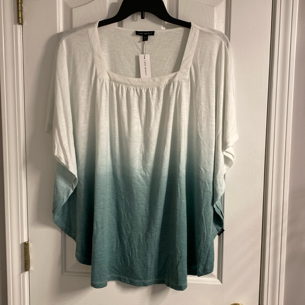 Lane Bryant Ombré butterfly sleeve shirt. Size 14/16. NWT